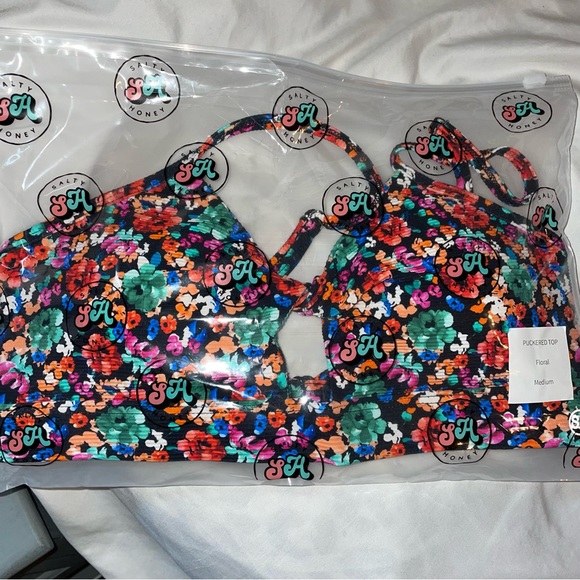 Salty Honey bikini top - Picture 4 of 7